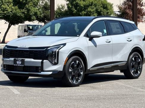 New 2026 Kia Sportage SX image 8
