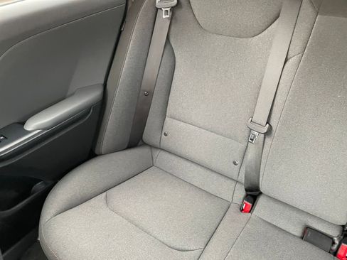 Used 2025 Kia K4 LXS image 38