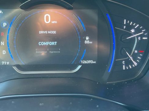 Used 2019 Hyundai Santa Fe SEL AWD/4WD image 14