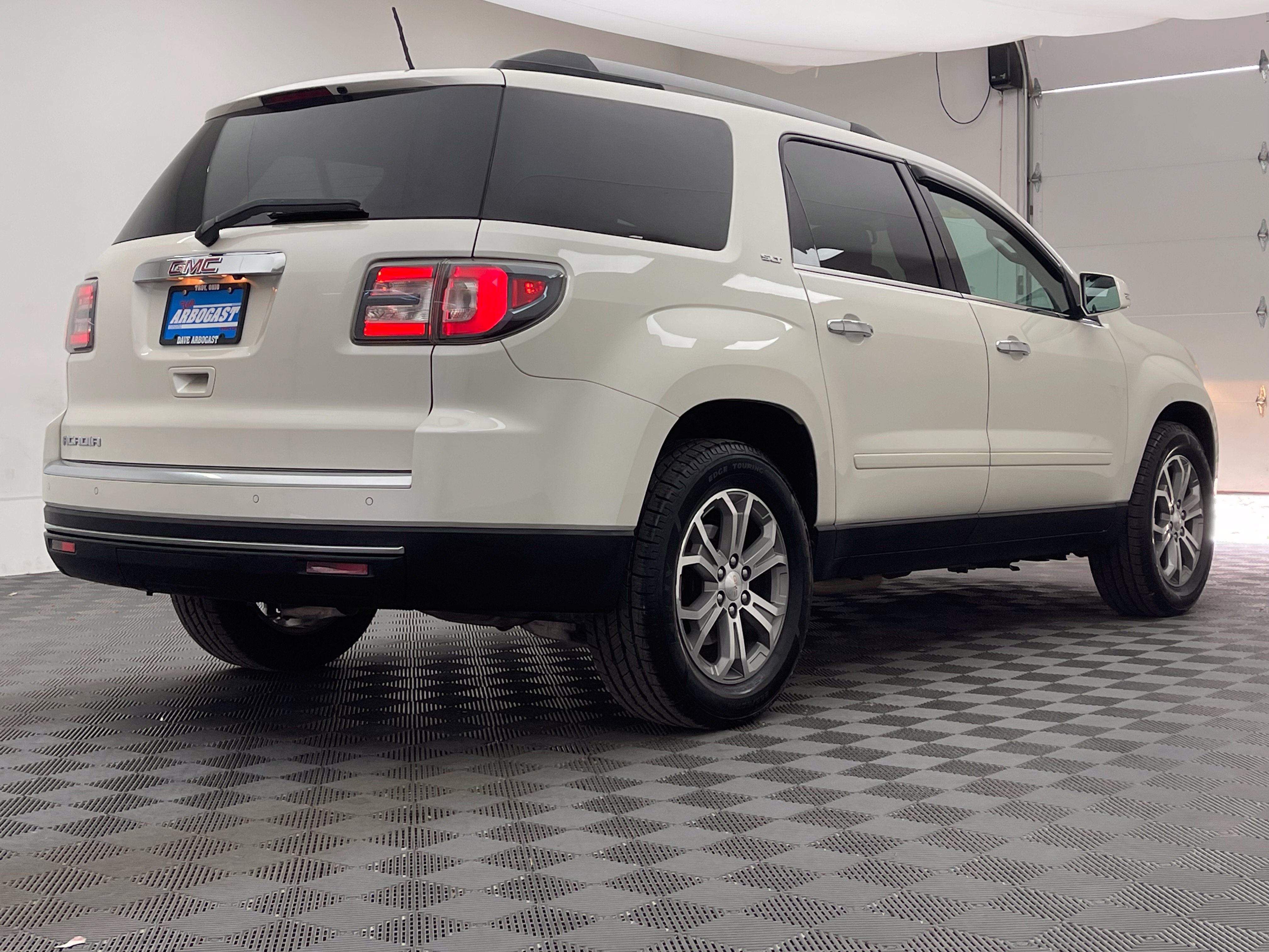 Used 2015 GMC Acadia SLT FWD image 7