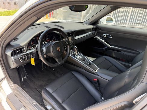 Used 2016 Porsche 911 Carrera image 14
