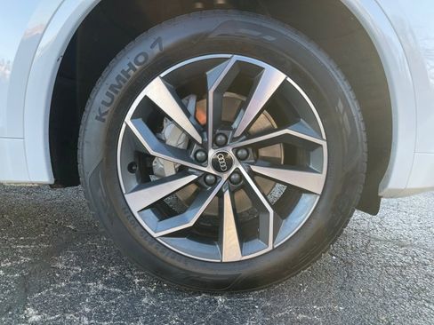 Used 2023 Audi Q5 2.0T Premium Plus w/ Premium Plus Package image 16