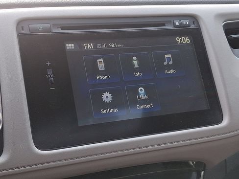 Used 2018 Honda HR-V EX image 18