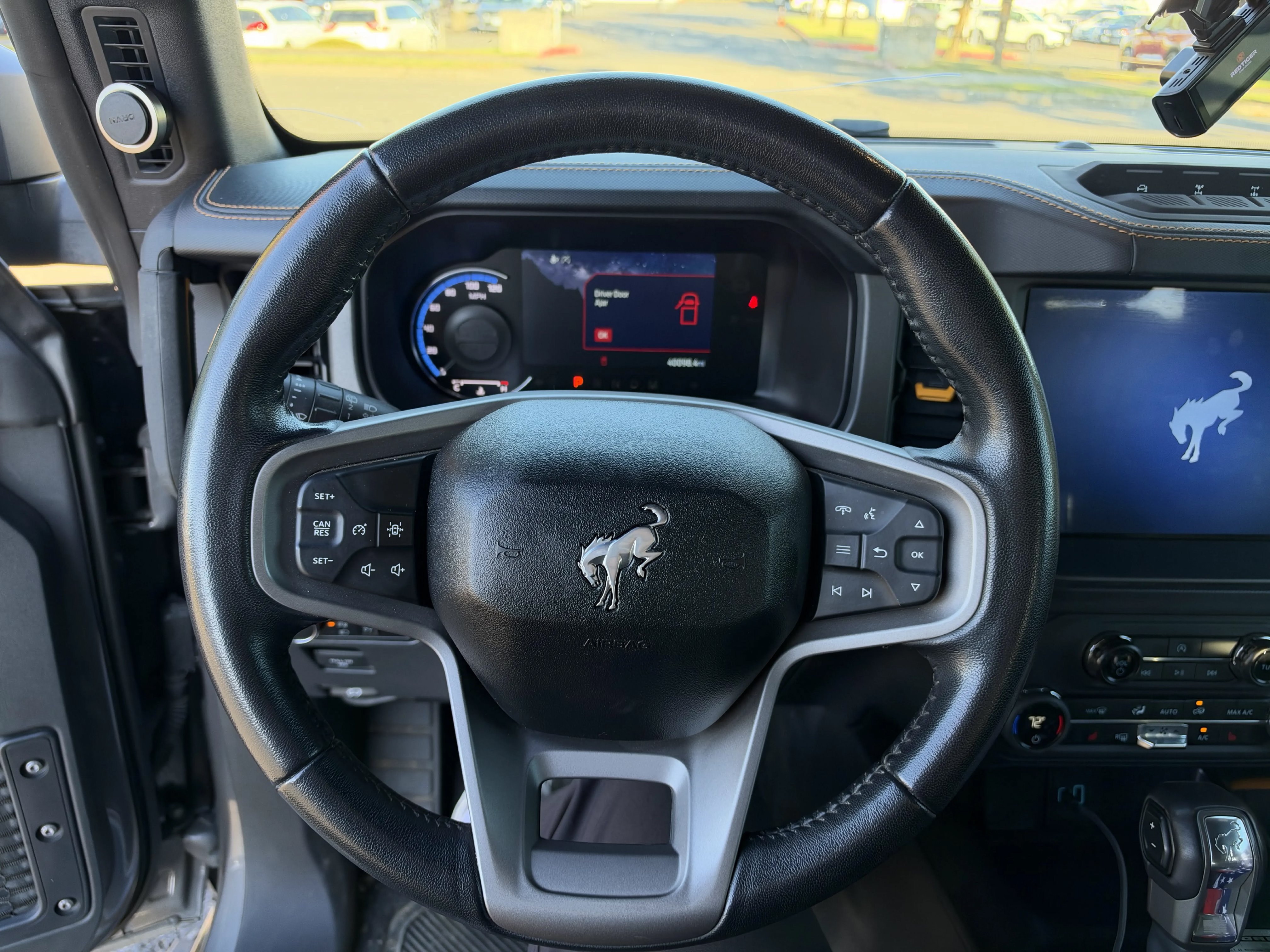 Used 2024 Ford Bronco Badlands AWD/4WD image 5