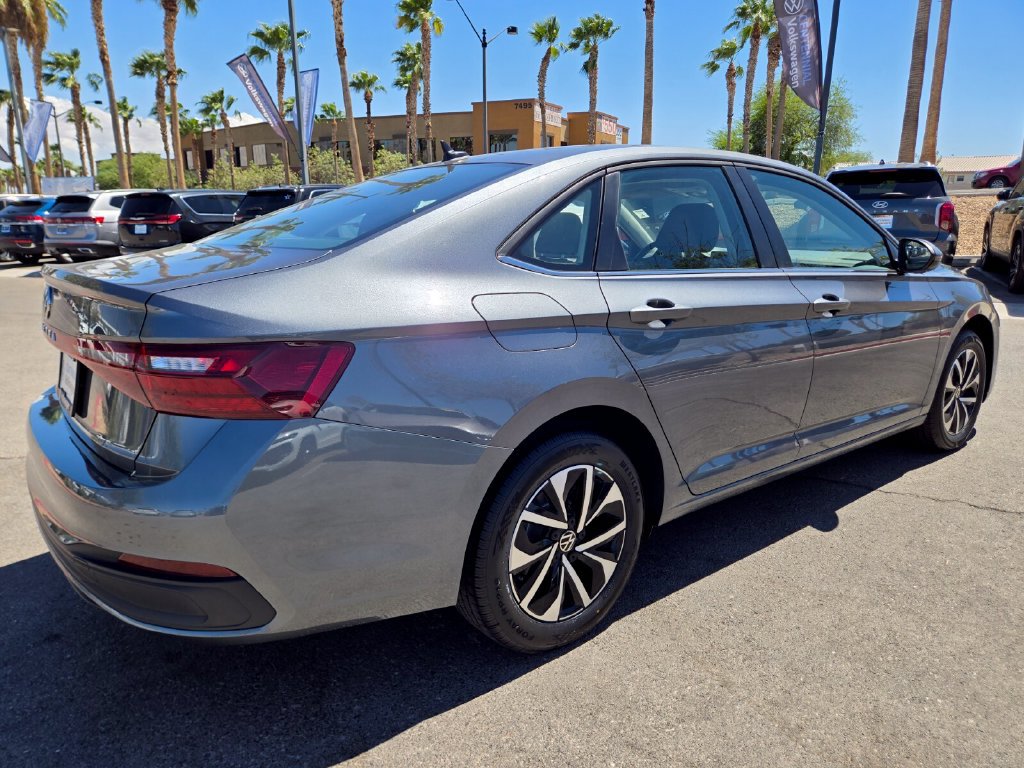 Used 2025 Volkswagen Jetta S FWD image 6