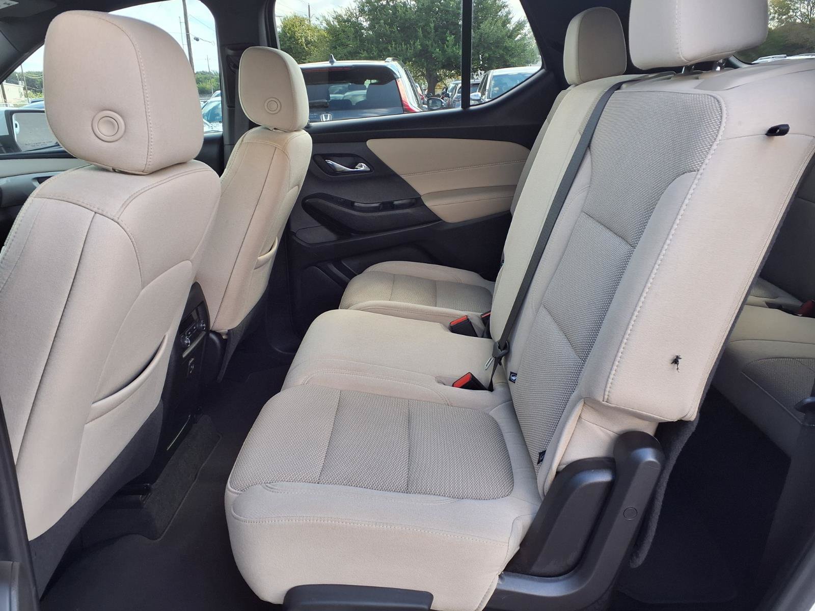 Used 2023 Chevrolet Traverse LS w/ Safety Package FWD image 19