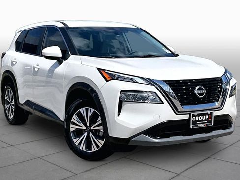 Certified 2023 Nissan Rogue SV FWD image 3