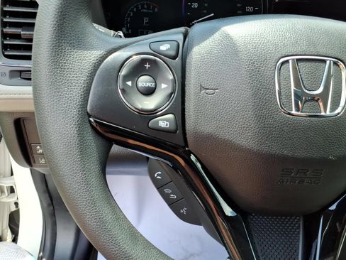 Used 2022 Honda HR-V EX image 22