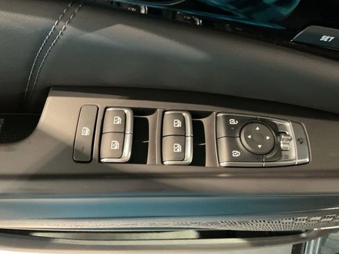 New 2026 Kia Carnival SX Prestige FWD image 9