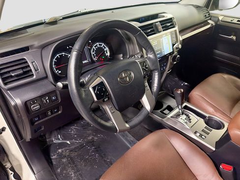 Used 2023 Toyota 4Runner Limited image 24