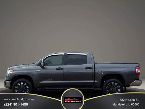 Used 2017 Toyota Tundra SR5 image 2