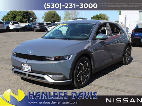 Used 2024 Hyundai Ioniq 5 SE image 3