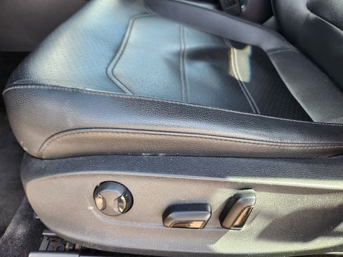 Used 2017 Volkswagen Passat 1.8T R-Line image 16