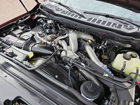 Used 2024 Ford F350 Lariat image 43