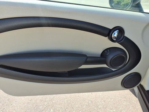 Used 2013 MINI Cooper Hardtop image 13