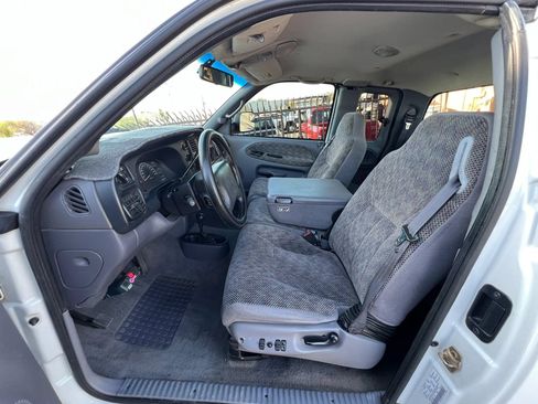 Used 1999 Dodge Ram 2500 Truck 4x4 Quad Cab image 13