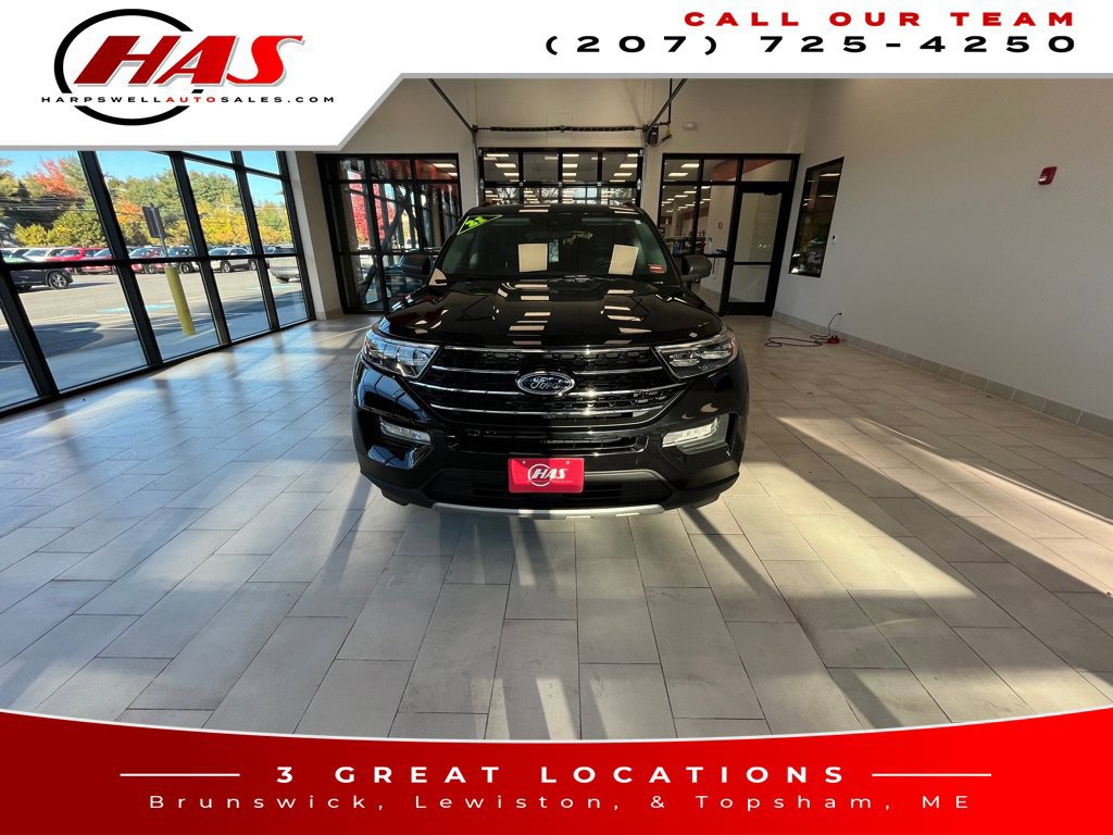 Used 2021 Ford Explorer XLT w/ Equipment Group 202A AWD/4WD image 9