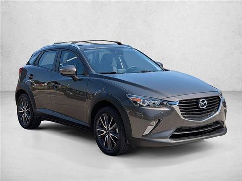 Used 2018 MAZDA CX-3 Touring w/ Preferred Equipment Package AWD/4WD image 3