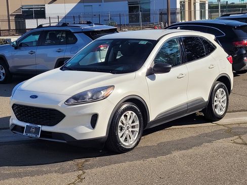 Used 2022 Ford Escape SE w/ Convenience Package image 8