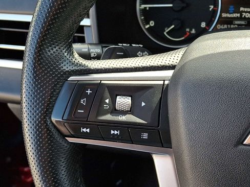 Used 2024 Mitsubishi Outlander SE AWD/4WD image 23