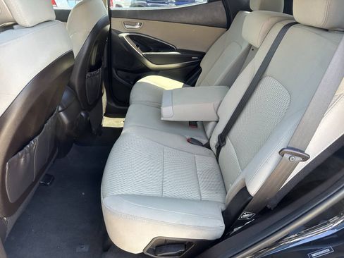 Used 2017 Hyundai Santa Fe Sport AWD/4WD image 16