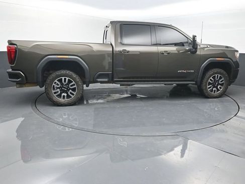 Used 2023 GMC Sierra 2500 AT4 w/ AT4 Preferred Package AWD/4WD image 6