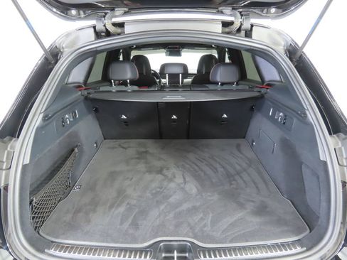 Used 2024 Mercedes-Benz GLC 43 AMG 4MATIC image 28