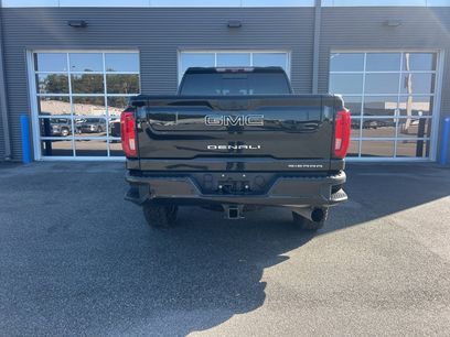 Used 2020 GMC Sierra 2500 Denali w/ Denali Ultimate Package
