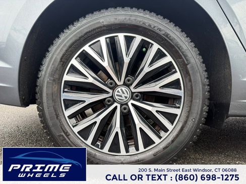Used 2019 Volkswagen Jetta SE FWD image 23
