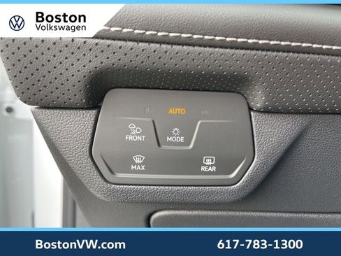 New 2026 Volkswagen Atlas SE image 22