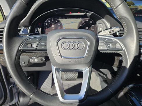 Used 2019 Audi Q7 3.0T Premium Plus w/ Premium Plus Package AWD/4WD image 28