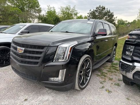 Used 2020 Cadillac Escalade ESV Luxury AWD/4WD image 1