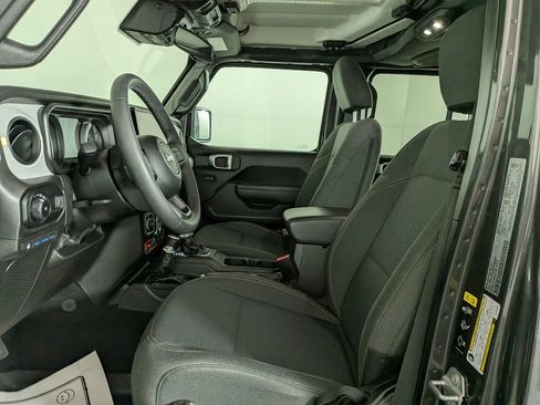 Certified 2025 Jeep Wrangler Unlimited Sport S 4xe AWD/4WD image 18