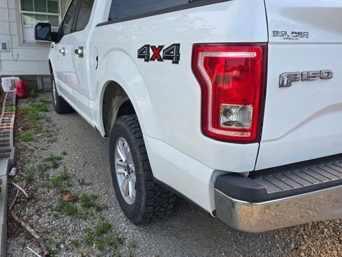 Used 2015 Ford F150 XLT w/ Trailer Tow Package AWD/4WD image 3