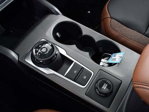 New 2025 Ford Bronco Sport Outer Banks w/ Outer Banks Tech Package+ AWD/4WD image 30