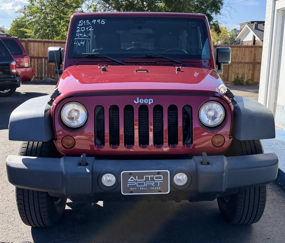 Used 2012 Jeep Wrangler Unlimited Sport AWD/4WD image 7