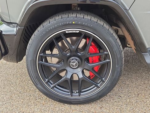 Certified 2021 Mercedes-Benz G 63 AMG 4MATIC image 11