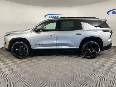 Certified 2024 Chevrolet Traverse RS w/ LPO, Floor Liner Package AWD/4WD image 2