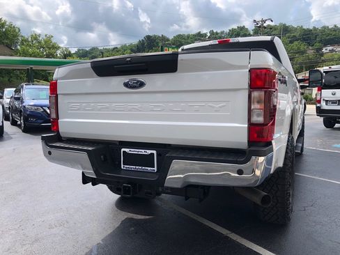 Used 2022 Ford F250 XLT w/ XLT Value Package AWD/4WD image 5
