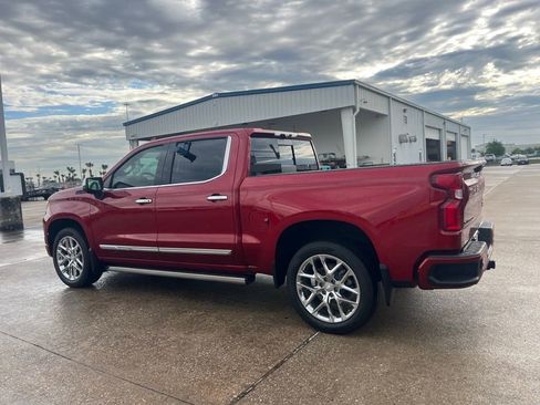 Used 2023 Chevrolet Silverado 1500 High Country w/ High Country Premium Package RWD image 8