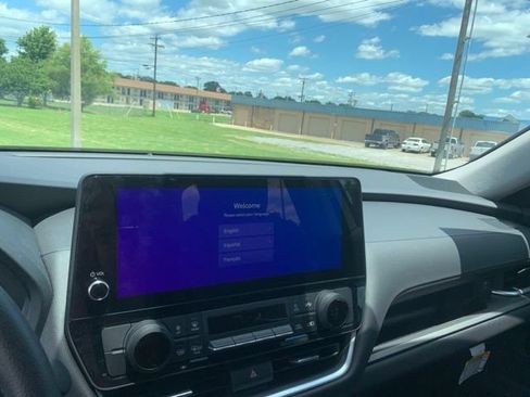 Used 2026 Toyota Grand Highlander FWD image 20