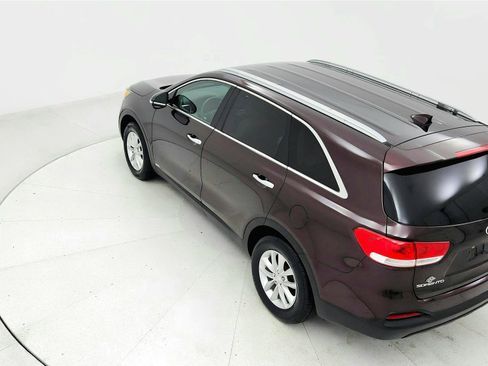 Used 2016 Kia Sorento AWD image 15