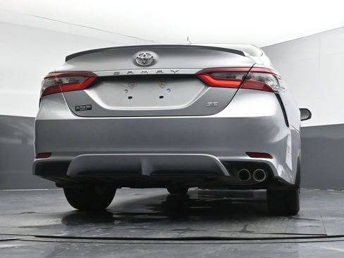 Used 2021 Toyota Camry SE image 35