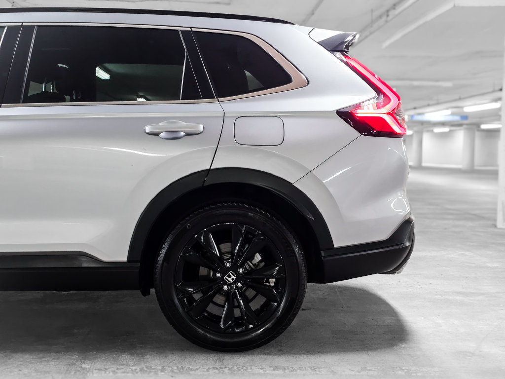 Used 2024 Honda CR-V Sport Touring image 15