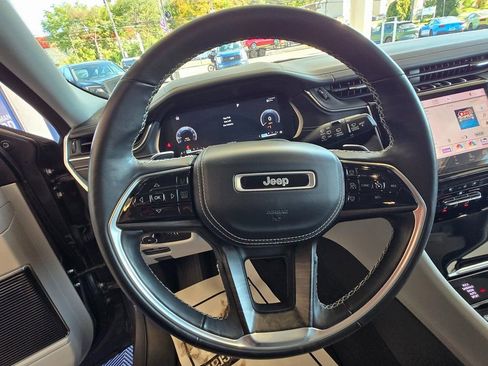 Used 2021 Jeep Grand Cherokee L Overland image 14