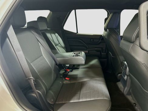 New 2026 Toyota 4Runner 4WD image 25