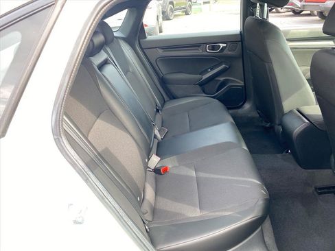 Used 2025 Honda Civic Sport image 24