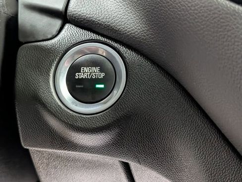 Used 2022 Chevrolet Equinox LT image 22