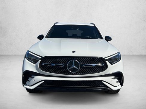 Certified 2026 Mercedes-Benz GLC 300 4MATIC image 2