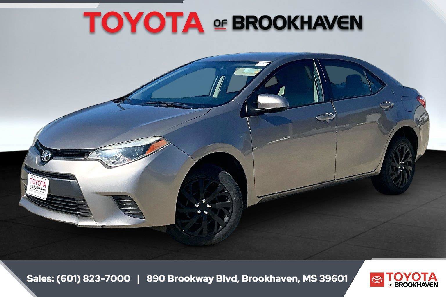 Used 2015 Toyota Corolla FWD image 10